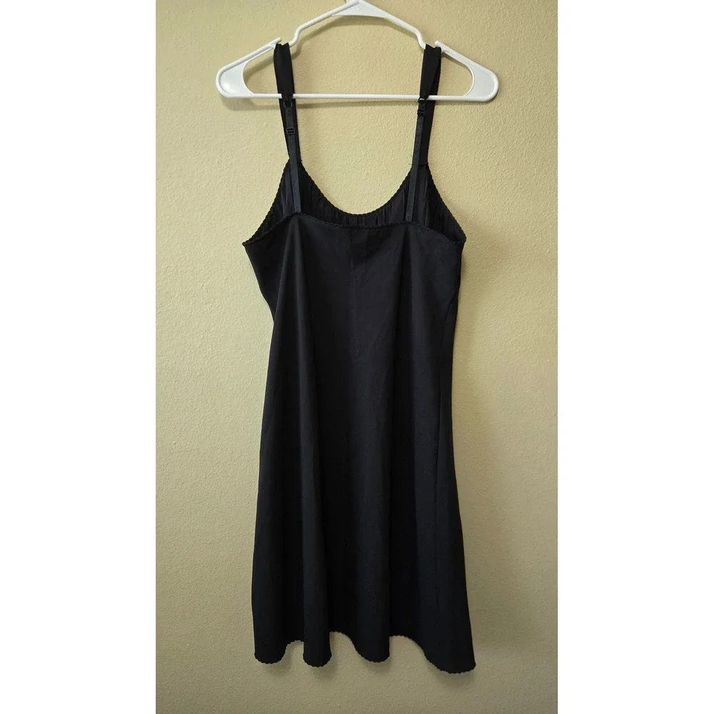 Vanity Fair Vintage Black Full Slip Slipdress Pleated Bodice Scalloped Hem Sz 36